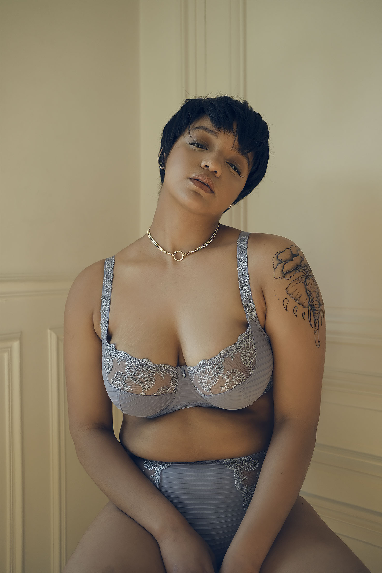 photo photographie lifestyle paris editorial modele mode fashion lingerie louisa bracq