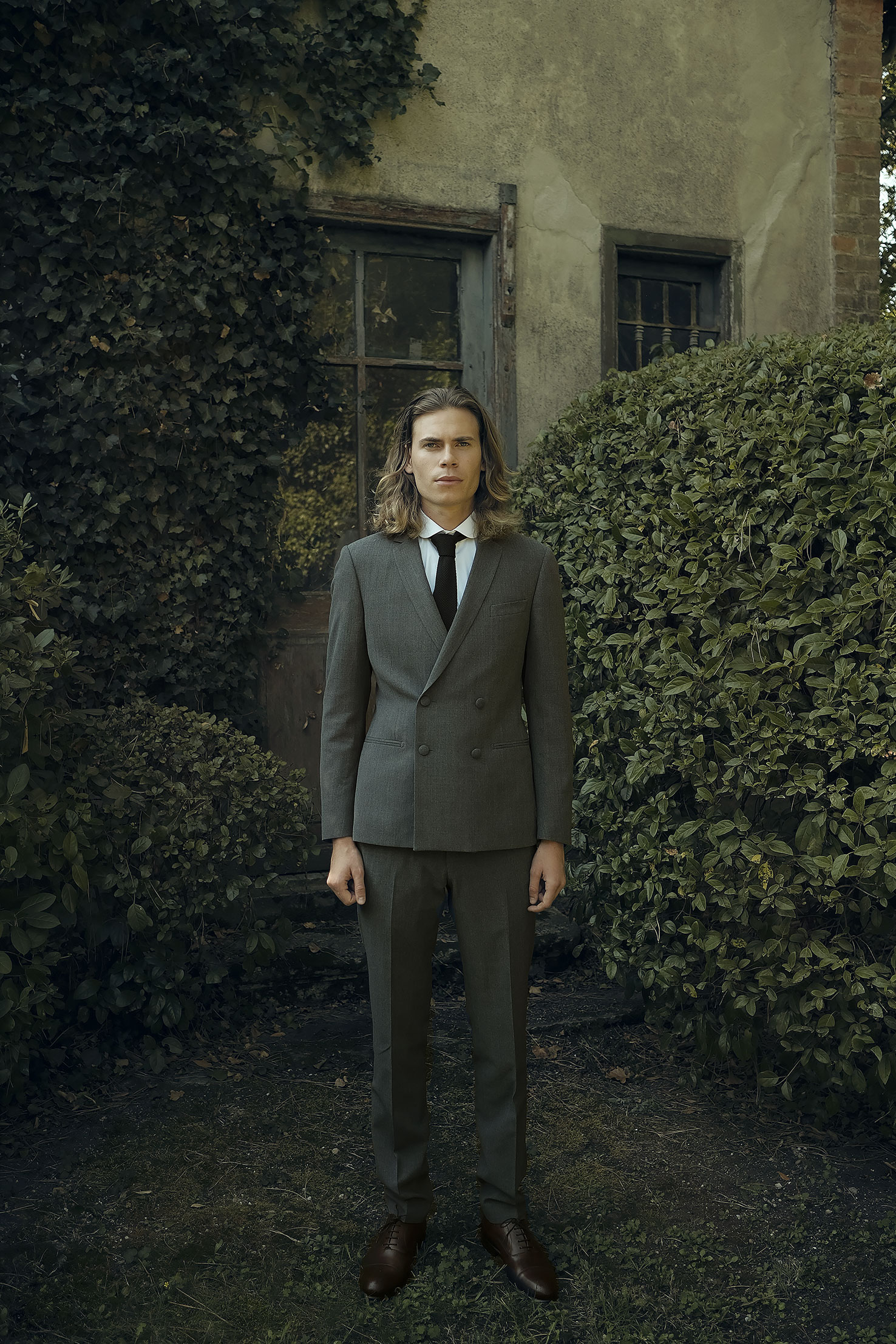 Olympe-mariage beau-costumes campagne costume homme photographie photo modele mathilda galmot leah hoffman charlotte lamouroux coline berger damien lemaire